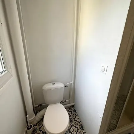 Daire Francois Mitterand 1 *